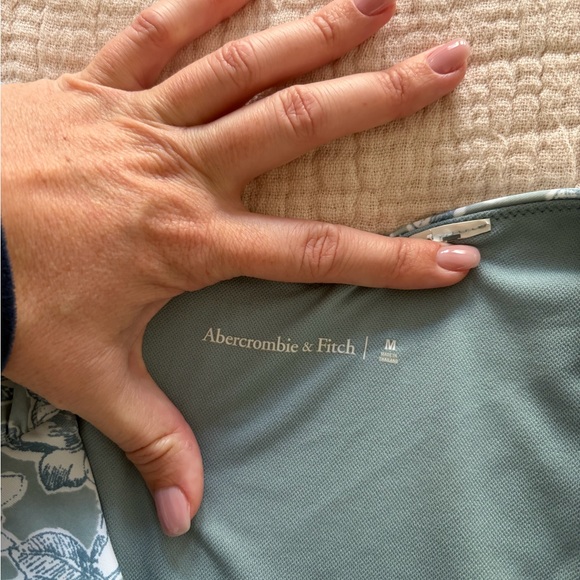 Abercrombie & Fitch Blue & white Floral Bikini - Picture 3 of 3